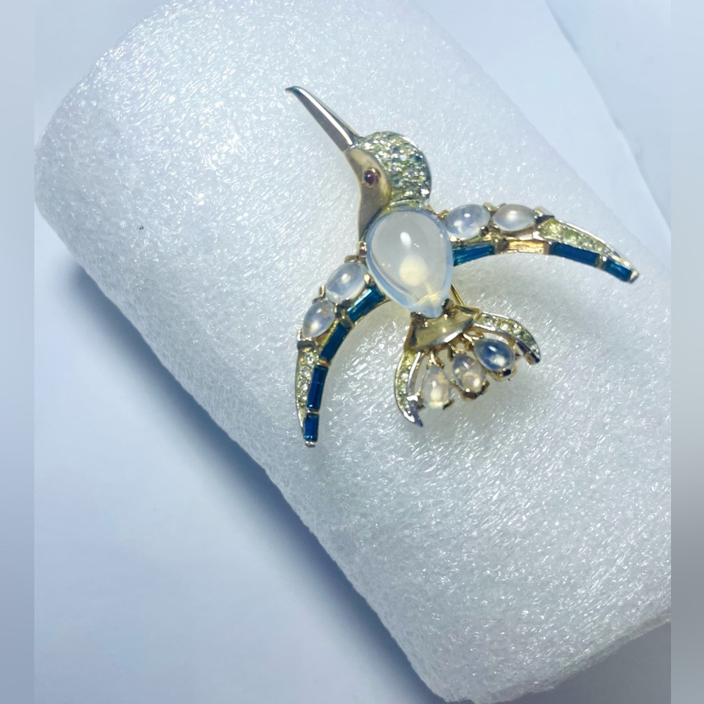 RARE Alfred Philippe Crown Trifari Jelly Belly humming bird brooch/pin - Picture 8 of 9